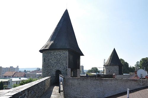 Hradby